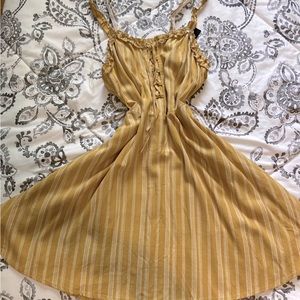 Speechless yellow striped dress NWT